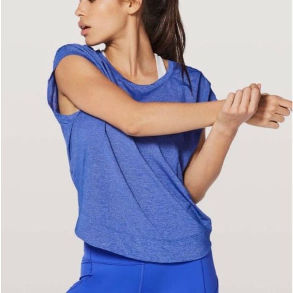 lululemon athletica Tops - Lululemon Gait Keeper Blue Heather Top